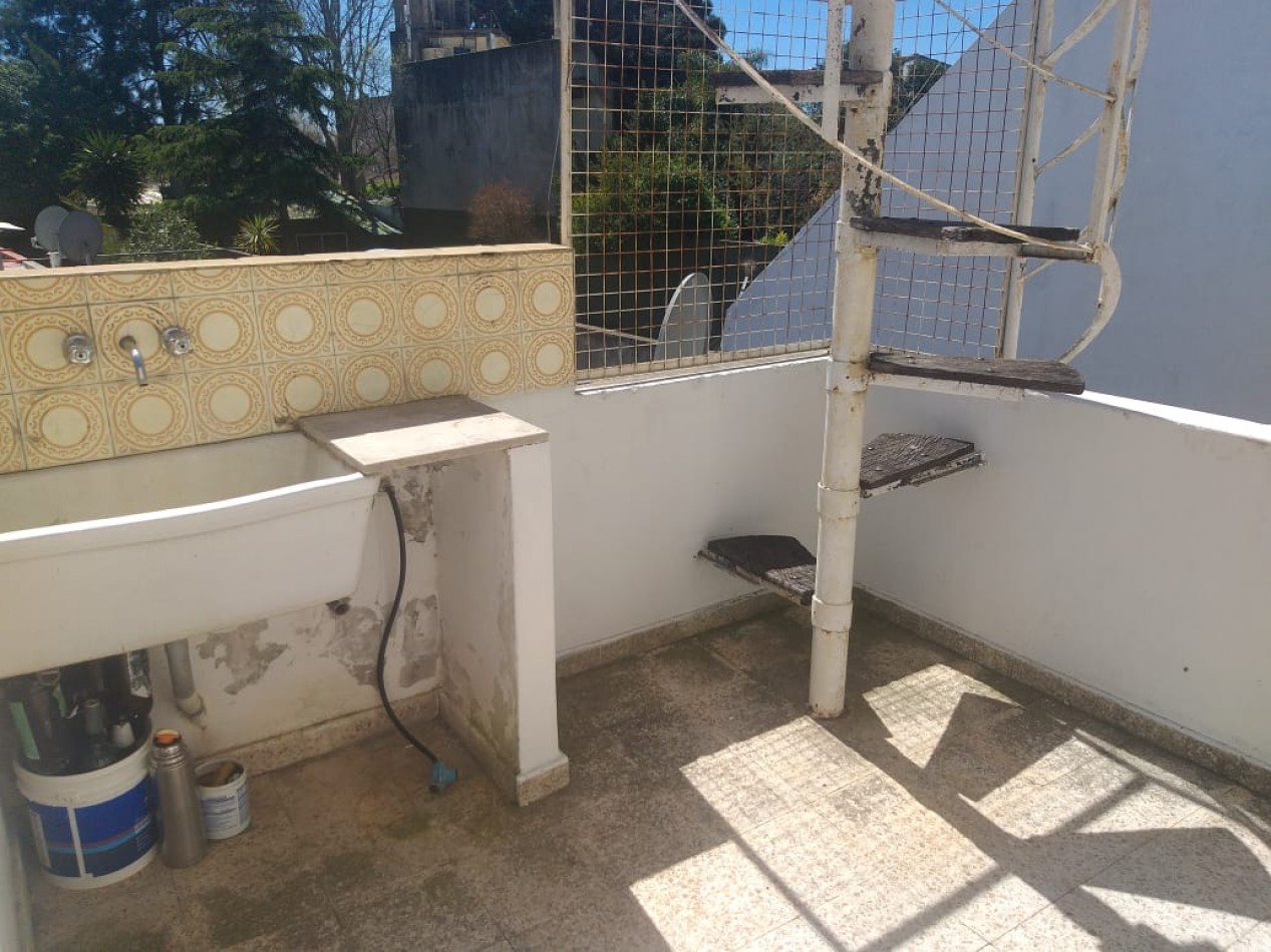 Semipiso 4 Amb con terraza 