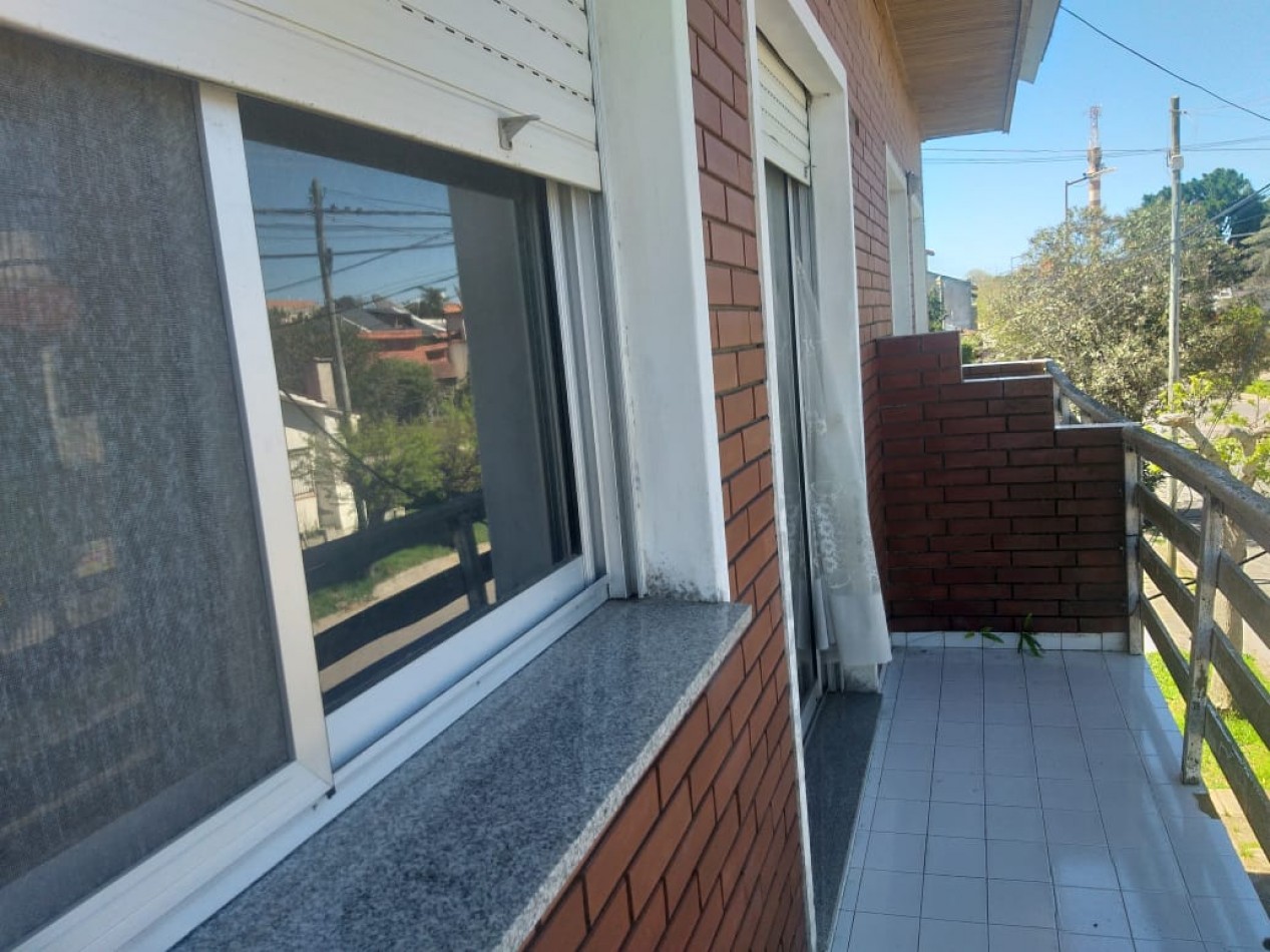 Semipiso 4 Amb con terraza 