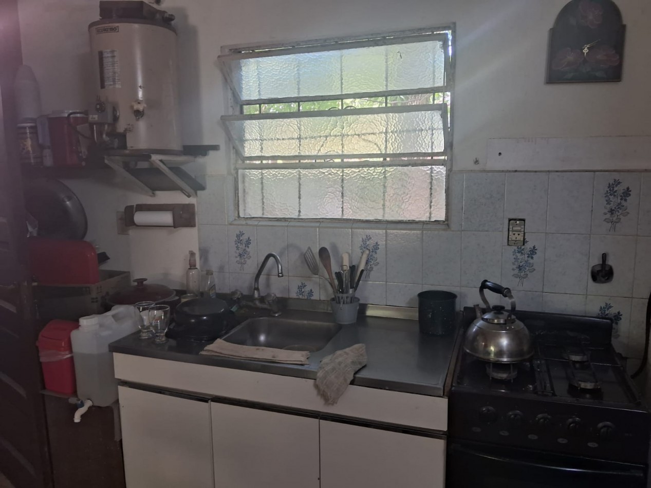 Casa 2 amb a refaccionar en zona norte 