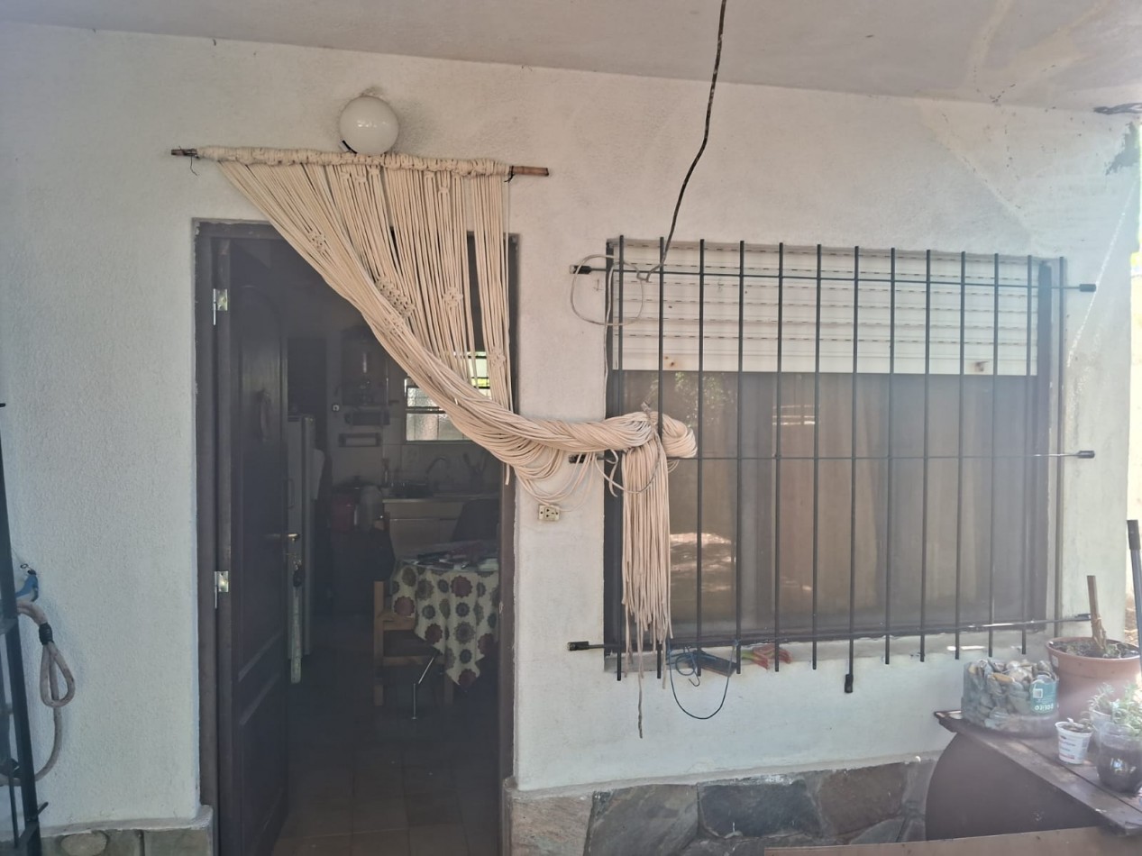 Casa 2 amb a refaccionar en zona norte 