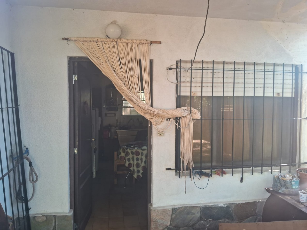 Casa 2 amb a refaccionar en zona norte 