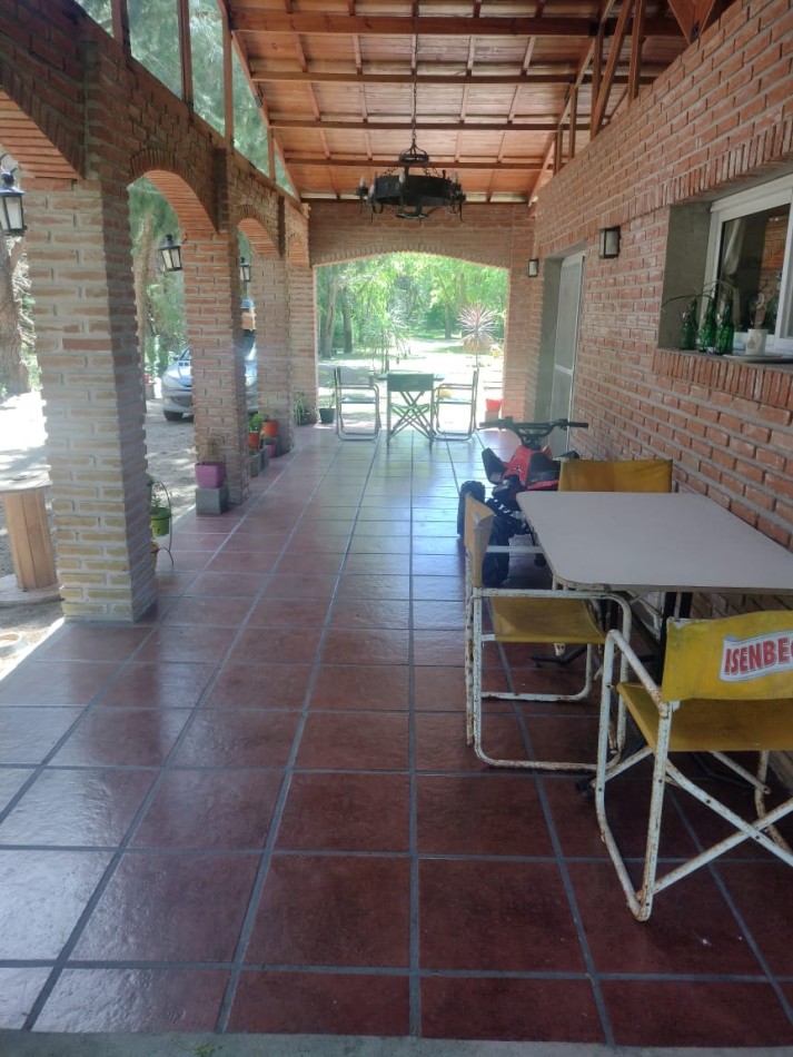 Hemoso Chalet en Country Chacras Marinas