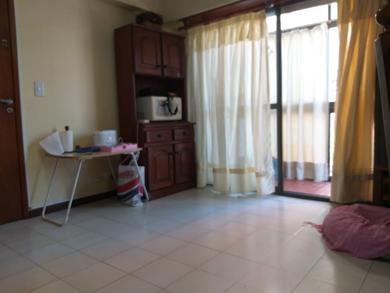 Depto 3 amb. centrico Riazor XIV 