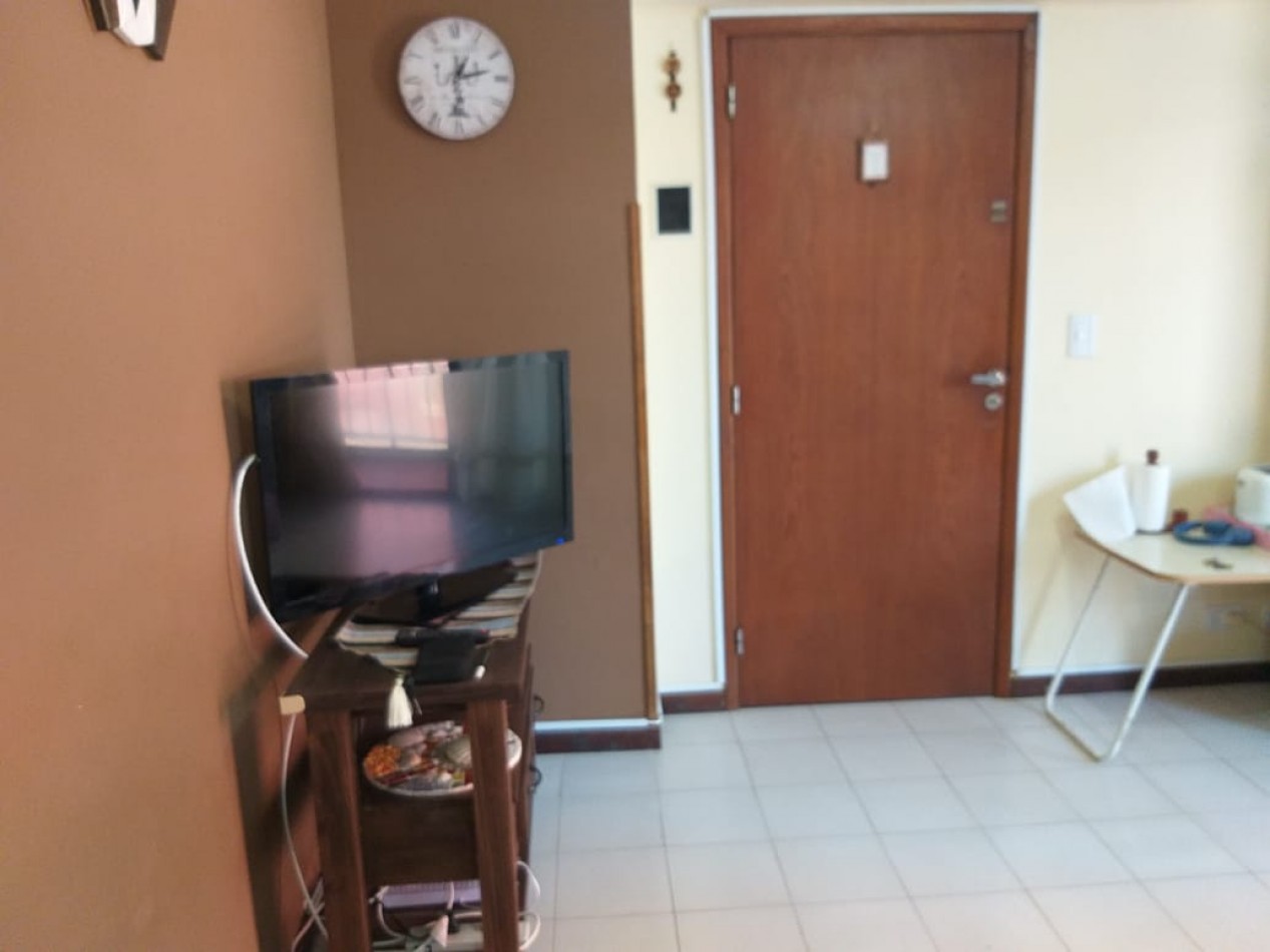 Depto 3 amb. centrico Riazor XIV 