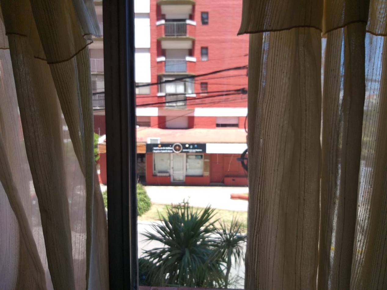 Depto 3 amb. centrico Riazor XIV 