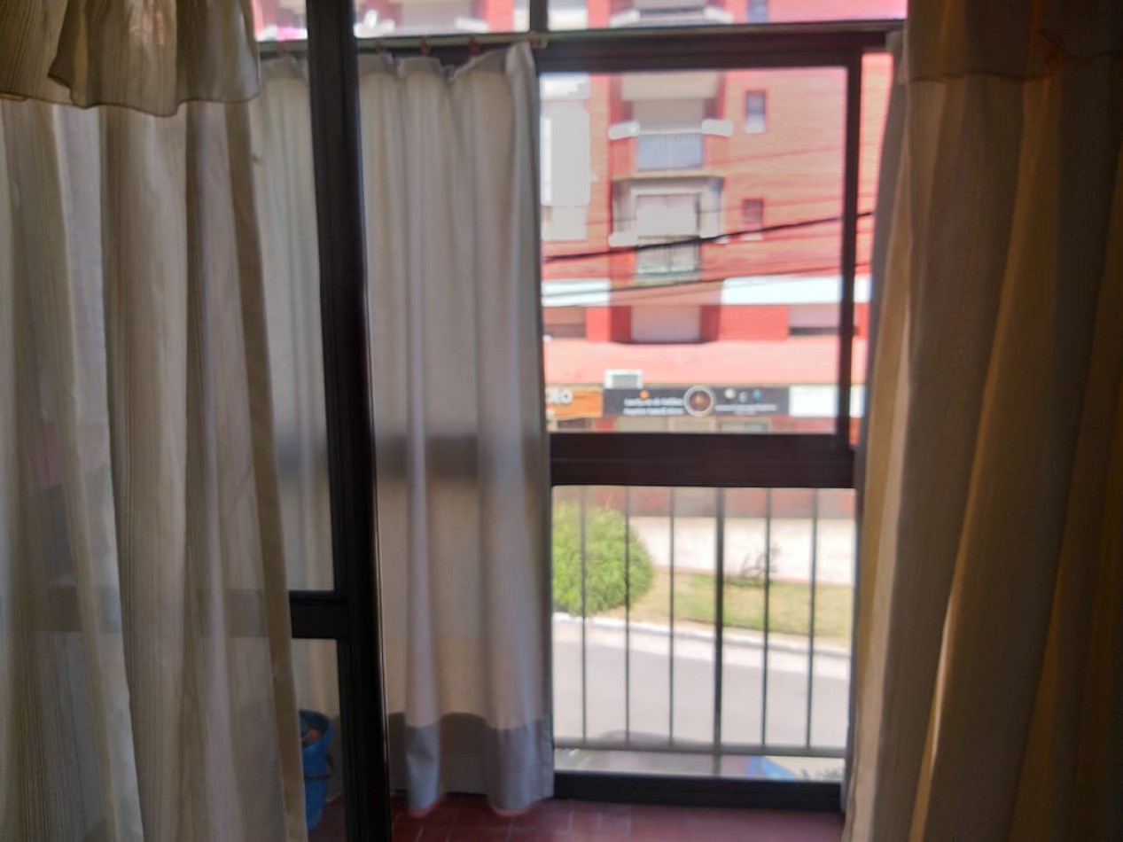 Depto 3 amb. centrico Riazor XIV 