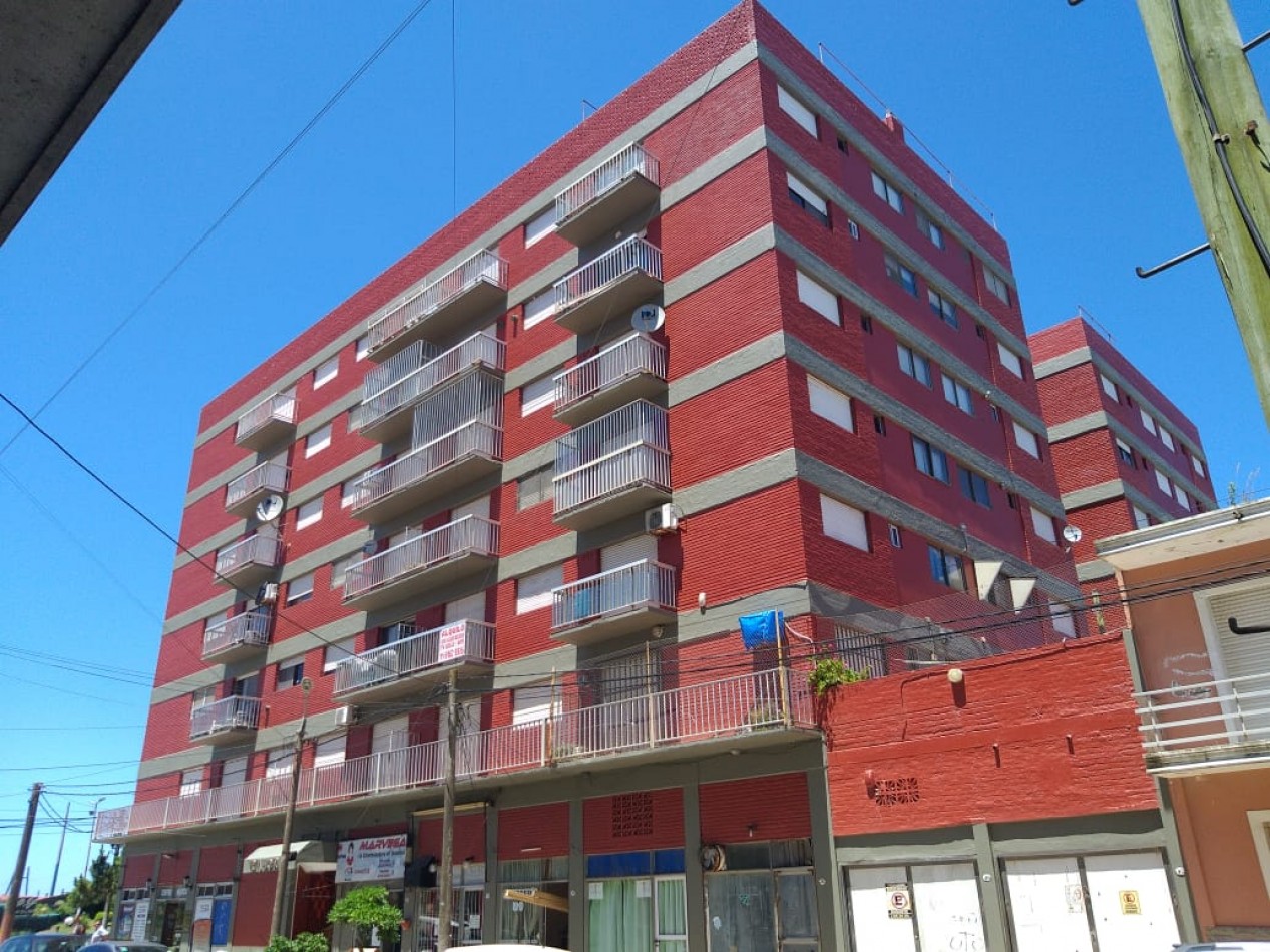 Depto 2 amb con parrilla Riazor II 