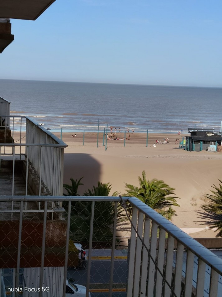 Depto 2 amb. con vista al mar Tuyu III