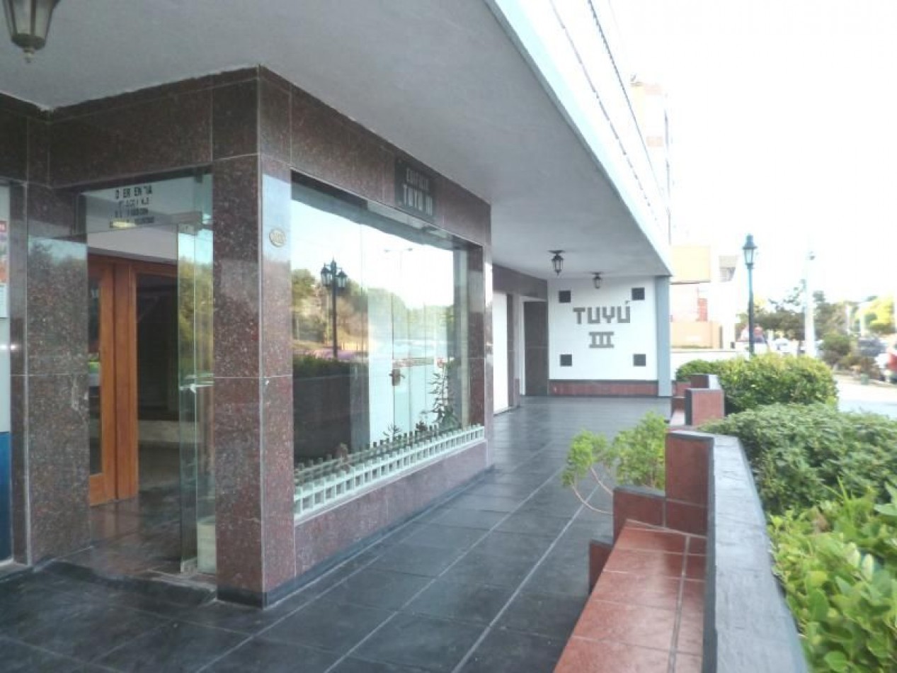 Depto 2 amb. con vista al mar Tuyu III