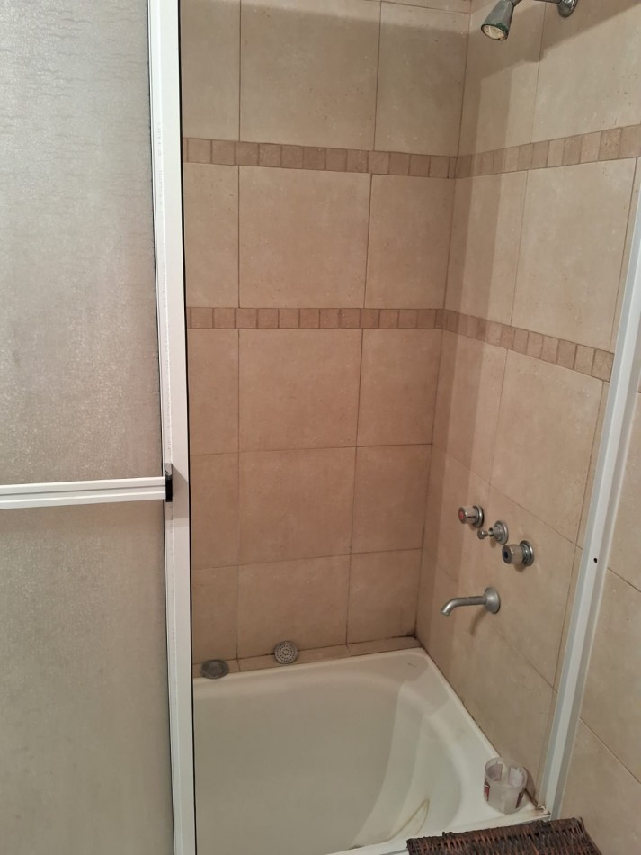 Depto 3 amb con cochera Edificio MAX III 