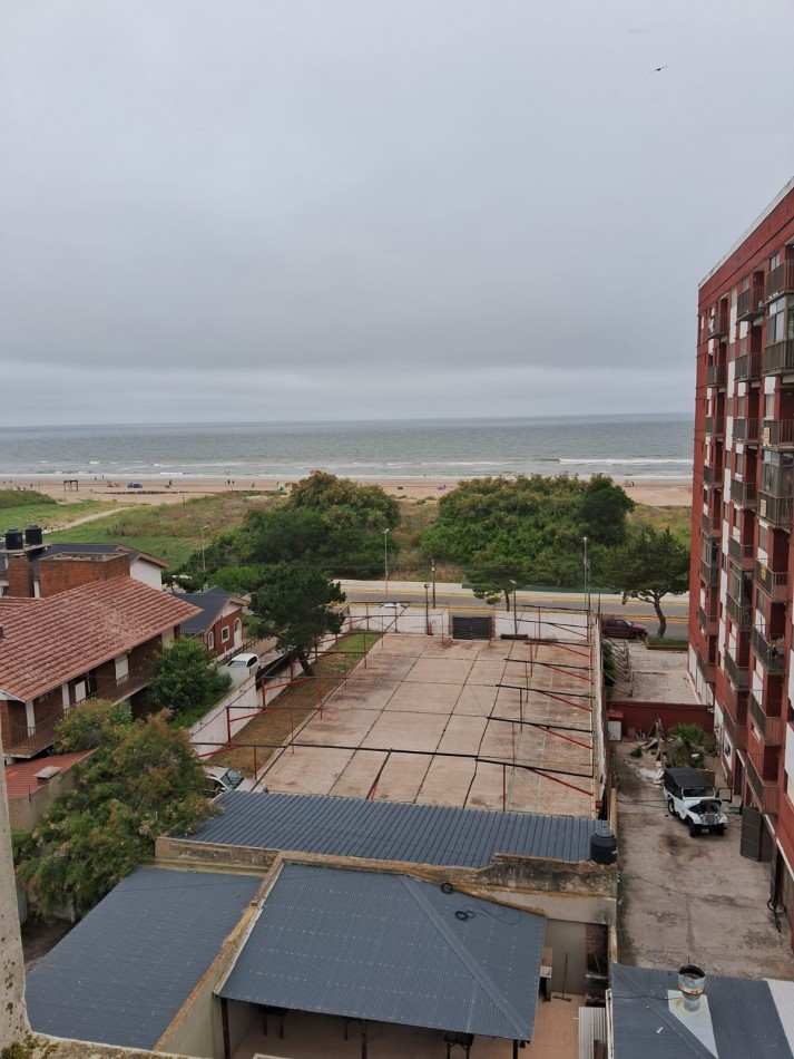 Depto 3 amb con cochera Edificio MAX III 