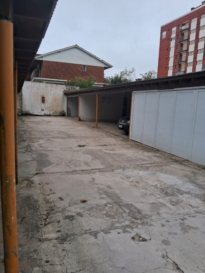 Depto 3 amb con cochera Edificio MAX III 