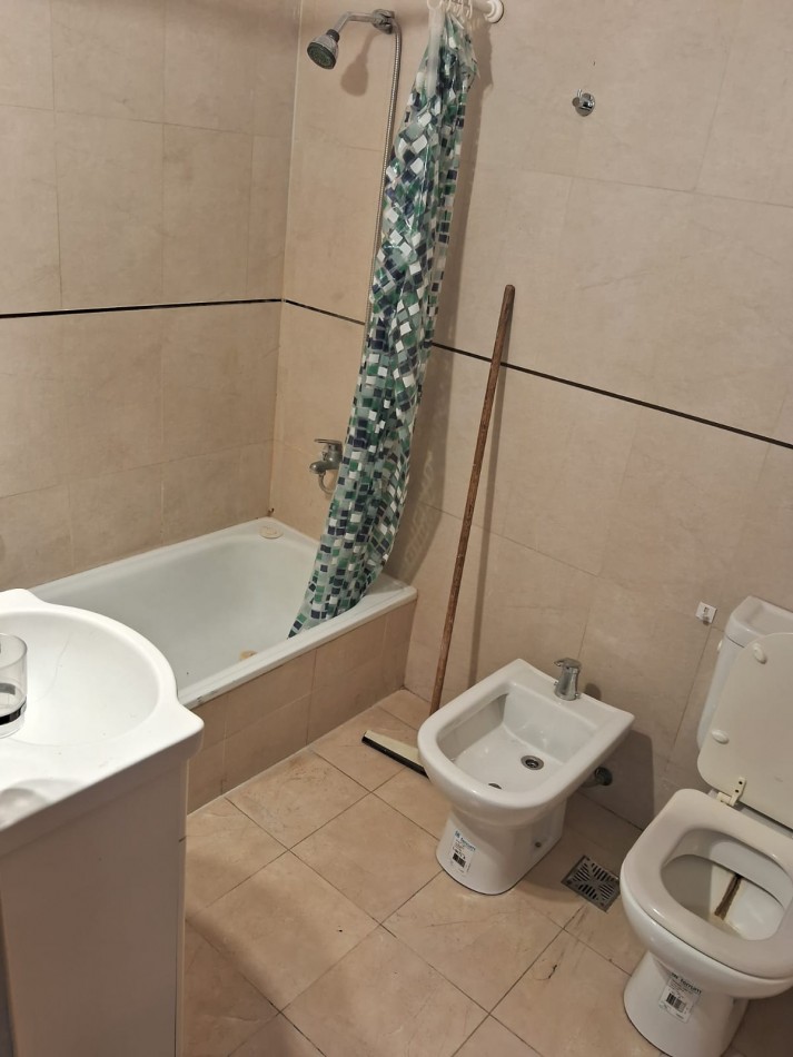 Depto 2 Amb al frente edificio Max V