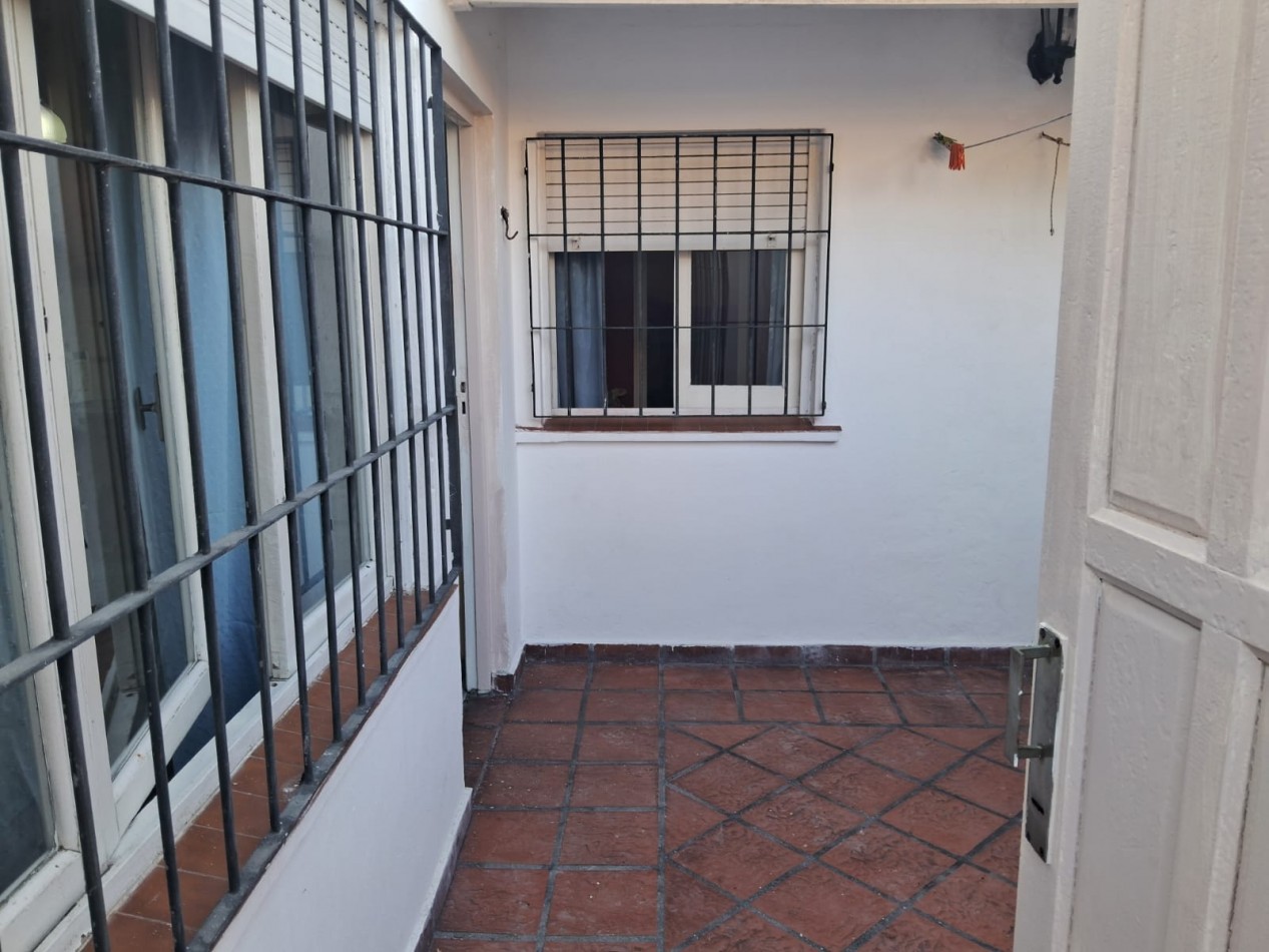 PH 3 AMB. CON PATIO ZONA CENTRO