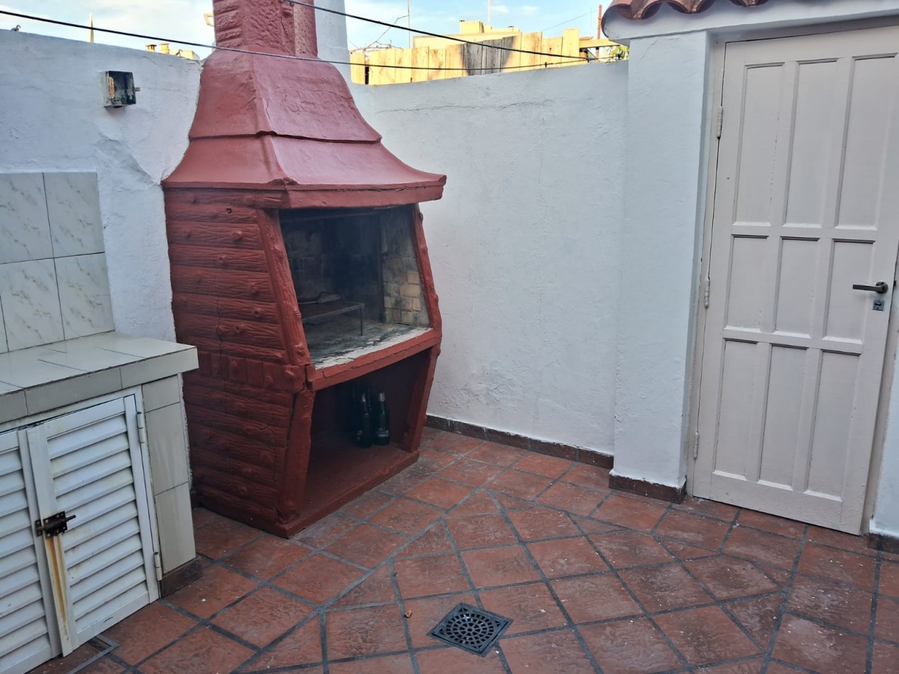 PH 3 AMB. CON PATIO ZONA CENTRO