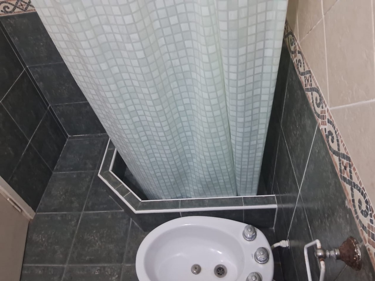 PH 3 AMB. CON PATIO ZONA CENTRO