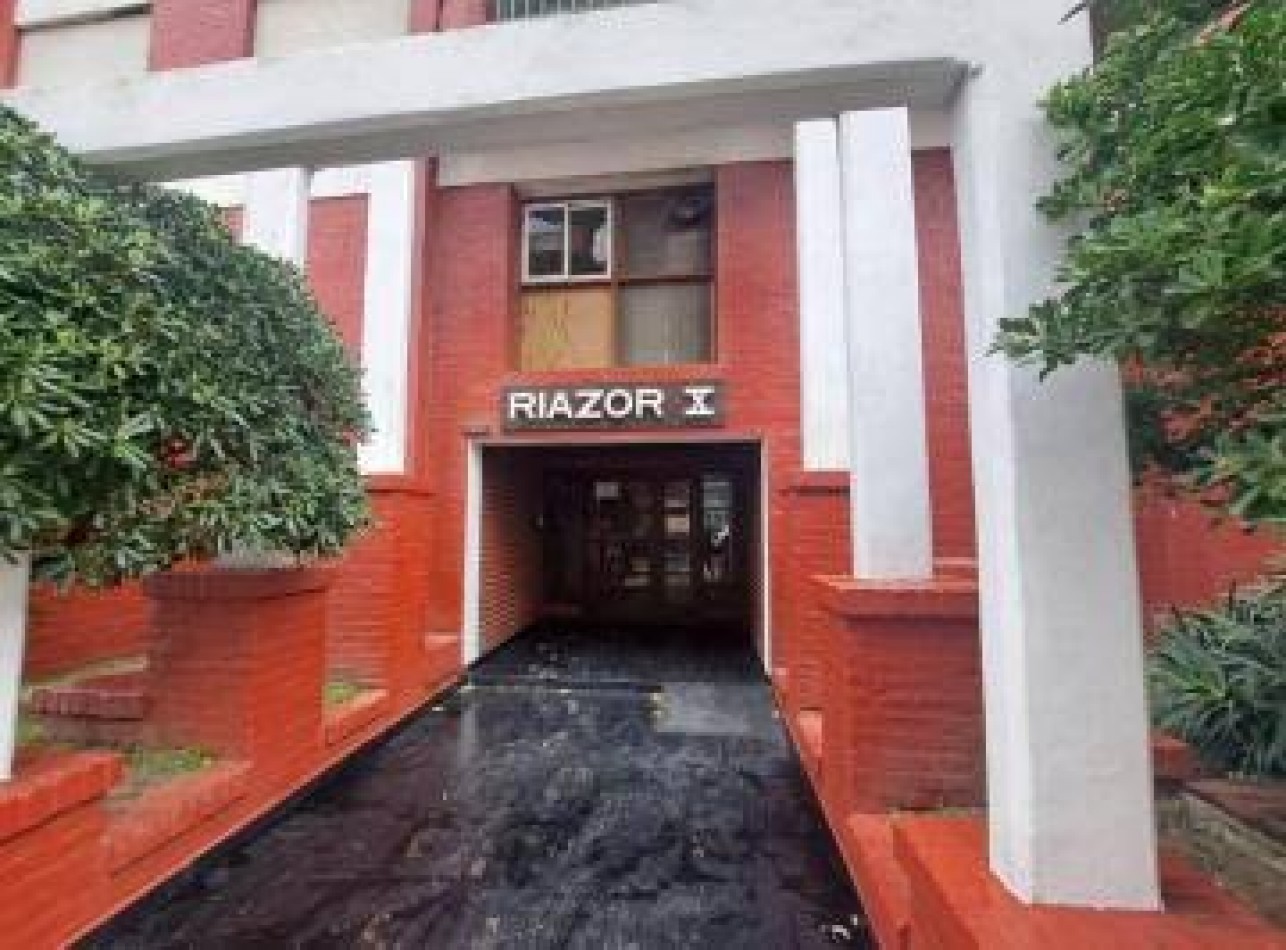 Depto 3 amb con cochera Riazor X