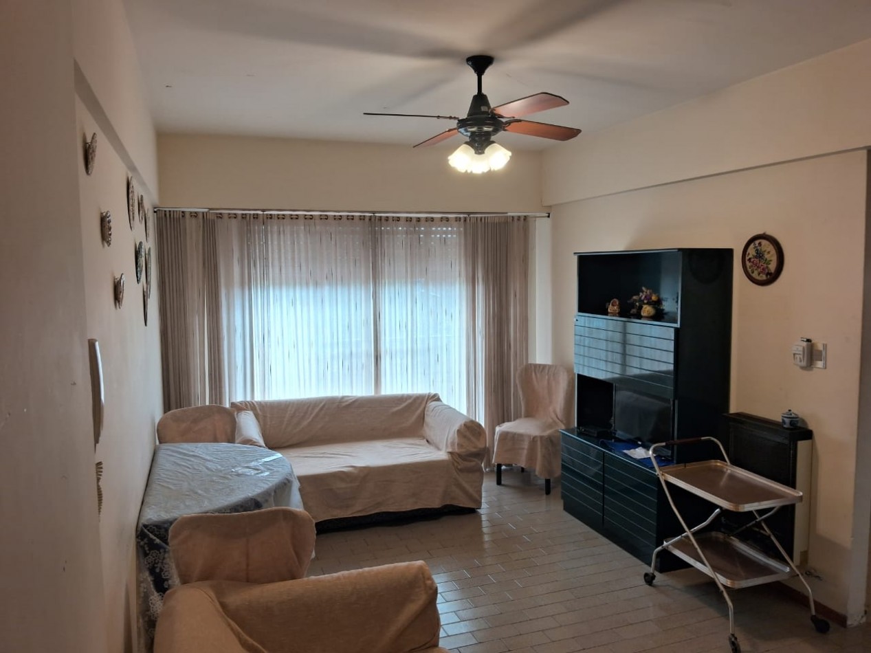 Depto 2 Amb con cochera Riazor v