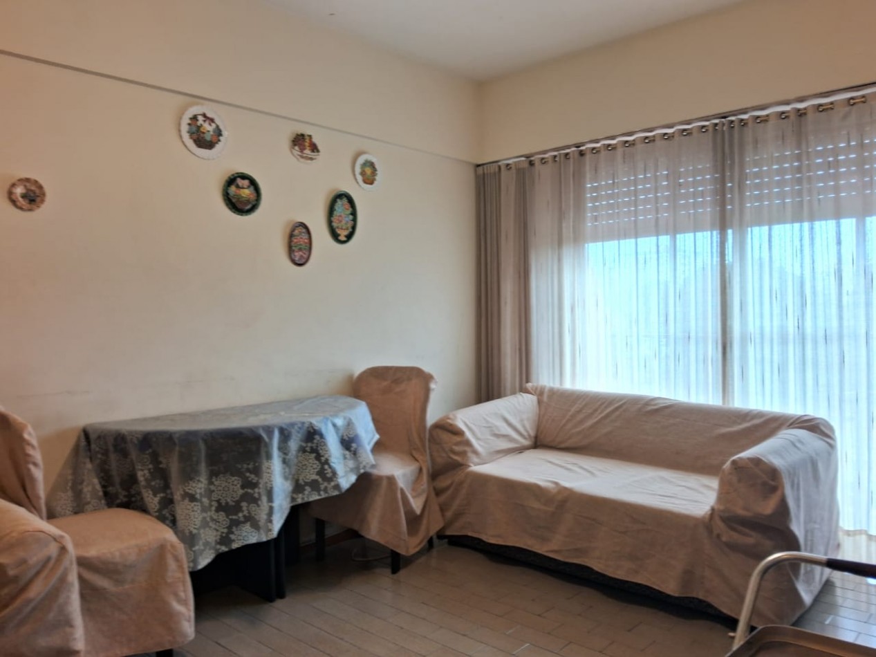 Depto 2 Amb con cochera Riazor v