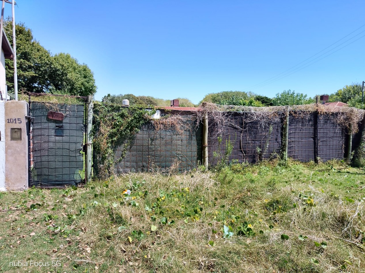 Gran Lote con mejoras centrico 