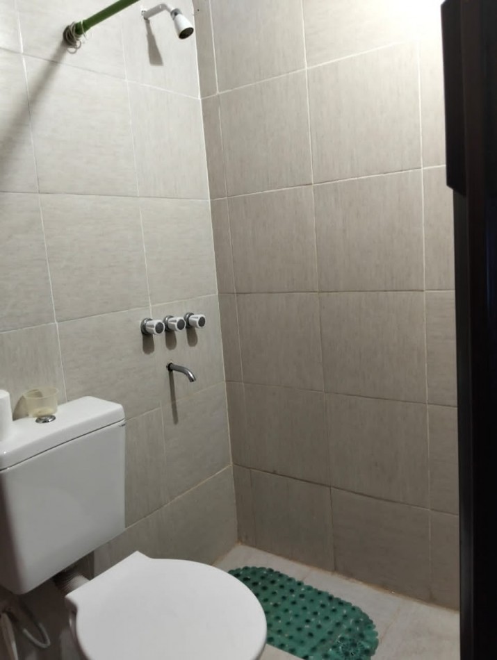 Gran Lote con mejoras centrico 