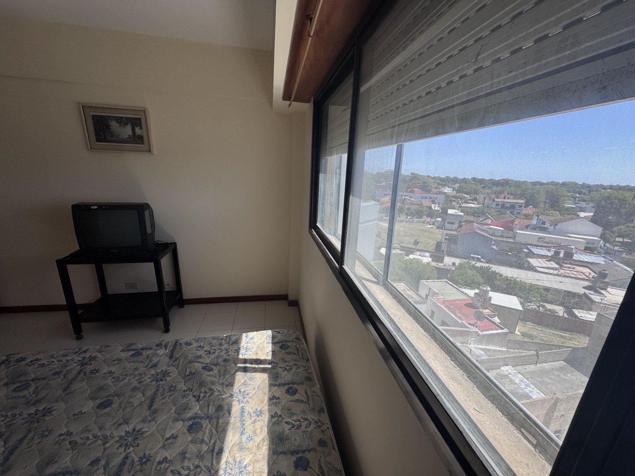 Depto 2 Amb con 2 cocheras 