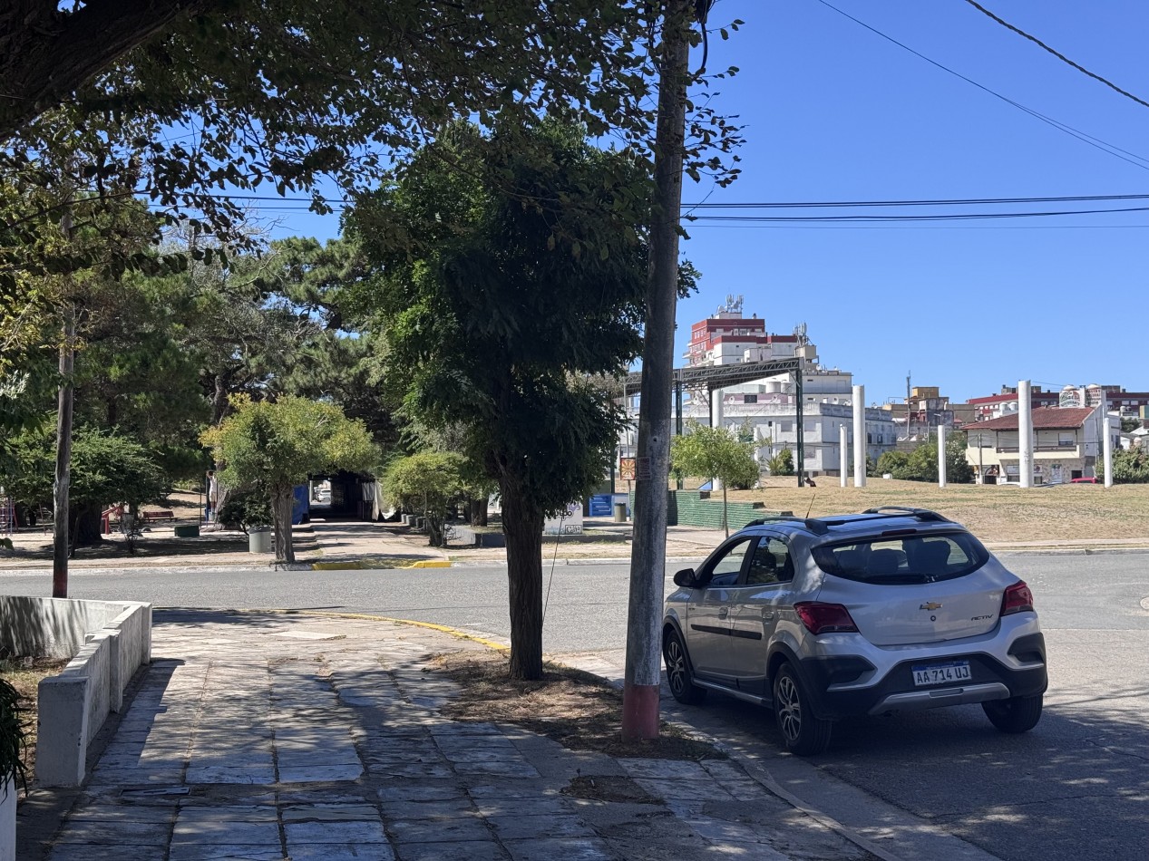 Lote centrico zona Plaza Pereira 