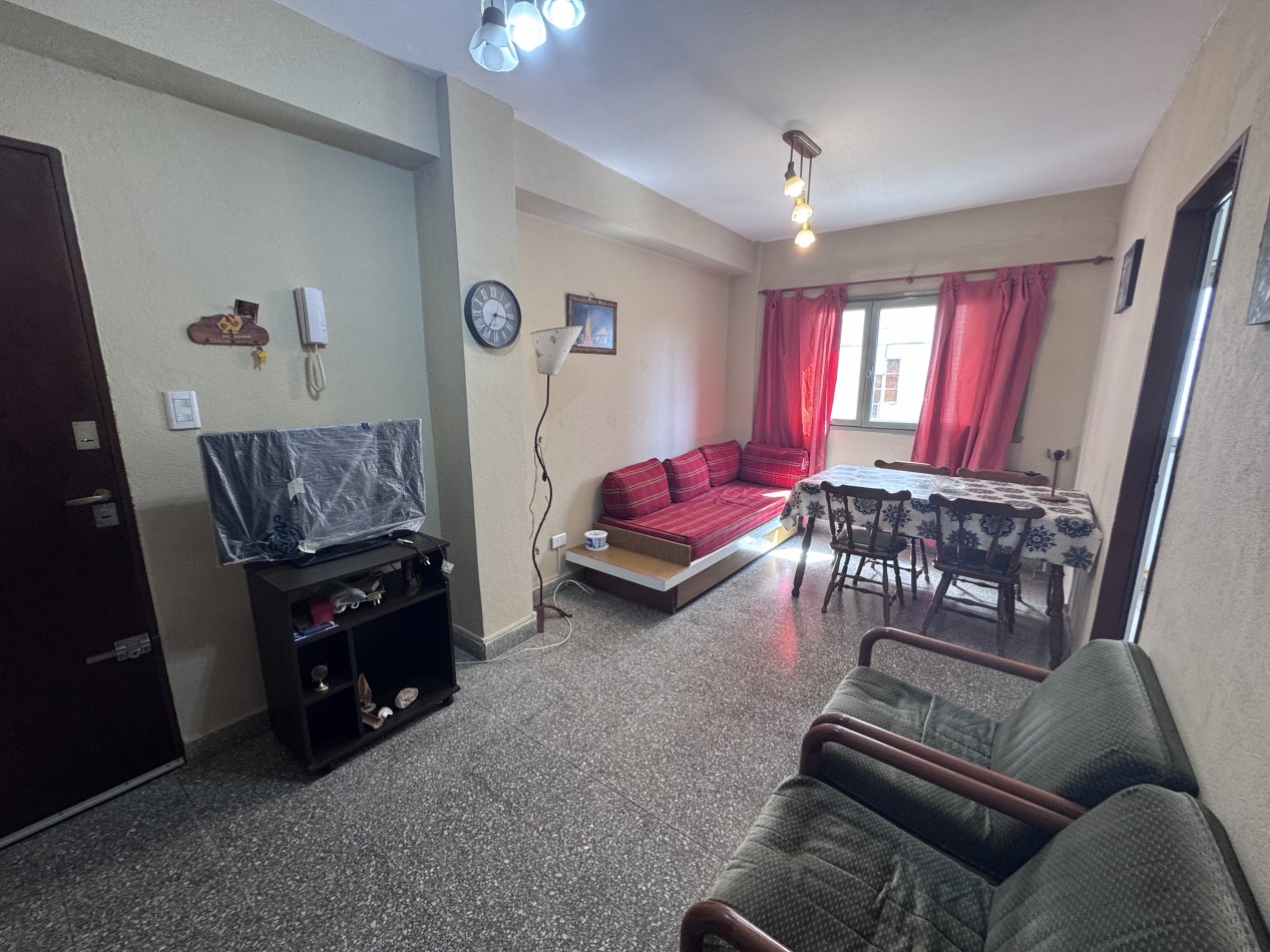 Depto 3 Amb zona centro Wall II 2do C