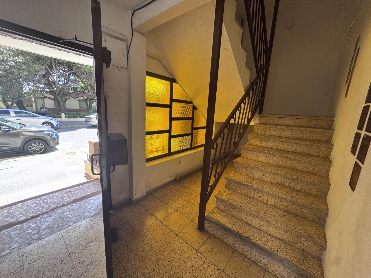 Depto 3 Amb zona centro Wall II 2do C