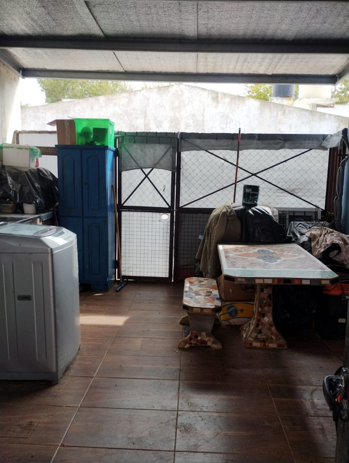 Casa 3 Amb con Local apto credito hipotecario 