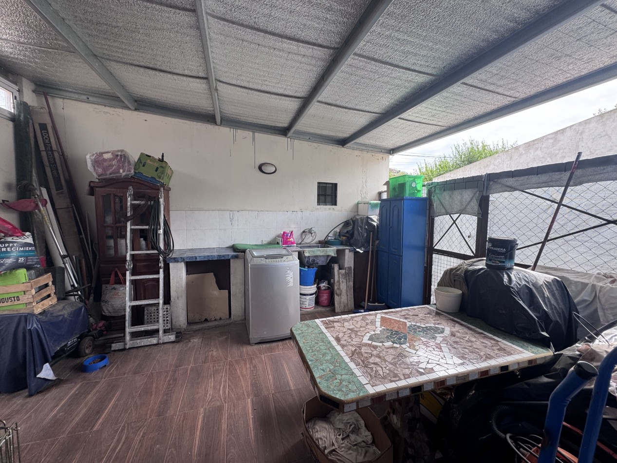 Casa 3 Amb con Local apto credito hipotecario 