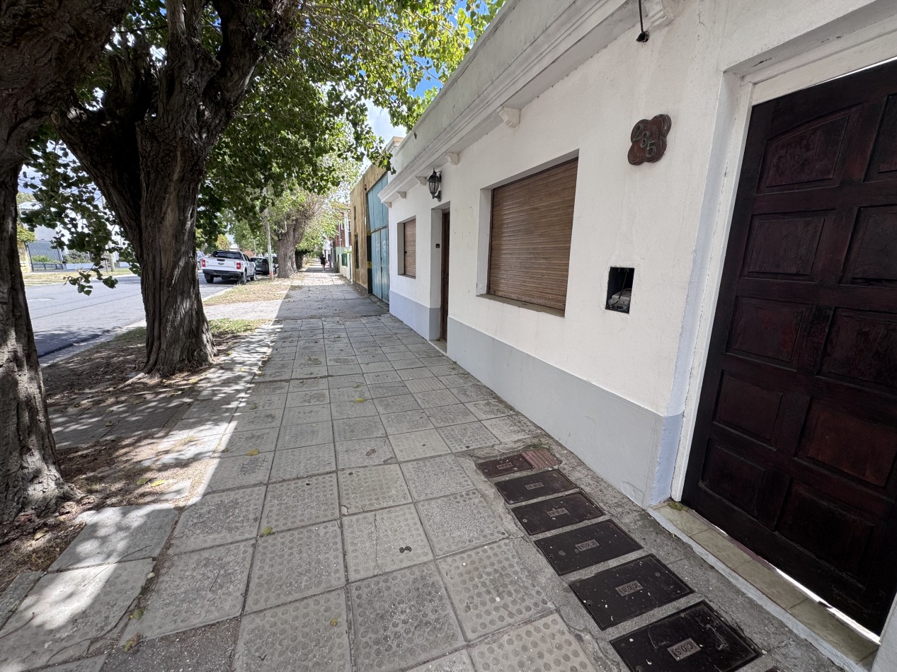 PH 3 AMB. CON PATIO ZONA CENTRO