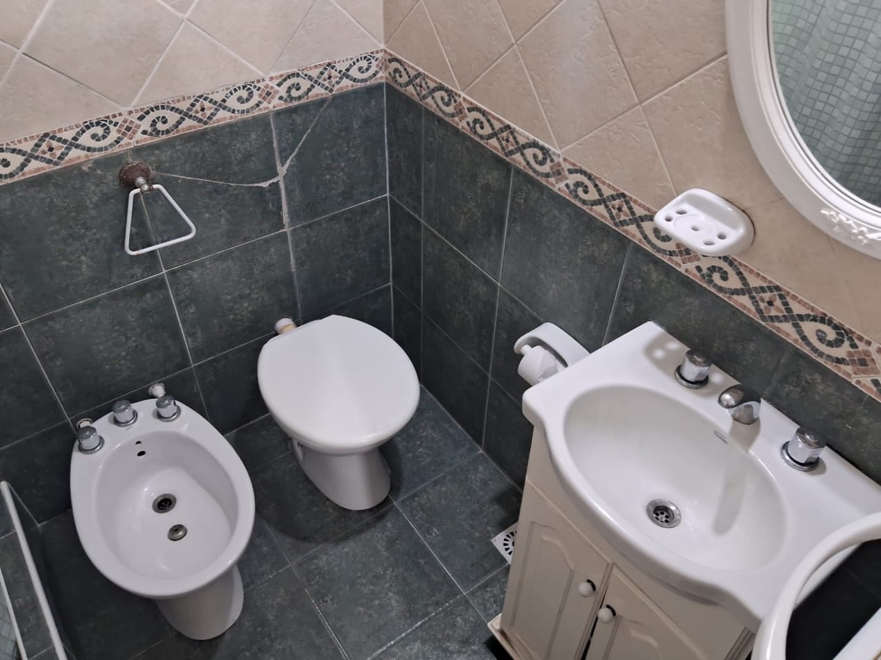 PH 3 AMB. CON PATIO ZONA CENTRO