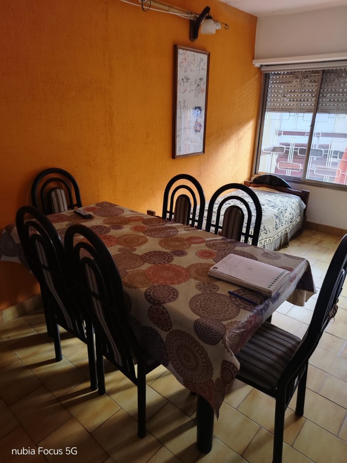 Depto 2 Amb con estacionamiento 