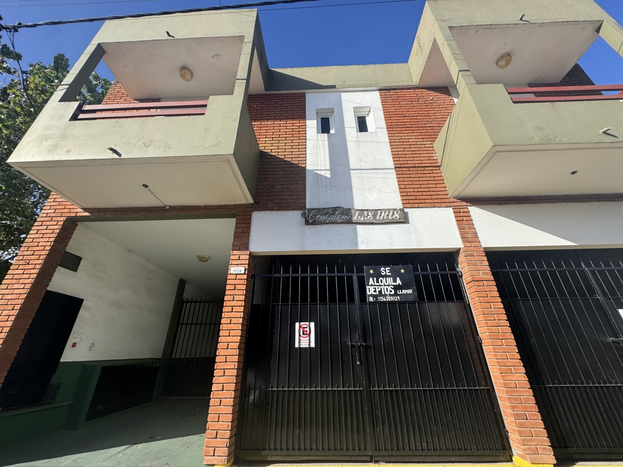 Complejo Las Iris en zona centro 