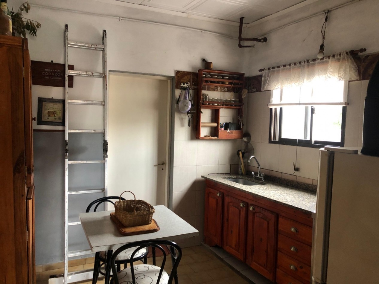 Oportunidad de Inversion: Complejo de 3 Unidades con Balcon y Parrilla