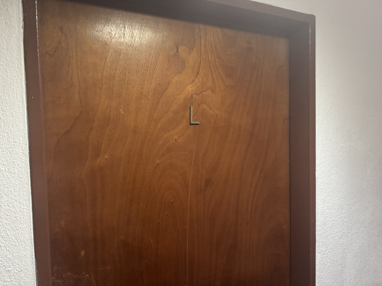 Depto 2 amb. 4to piso L Edificio French 