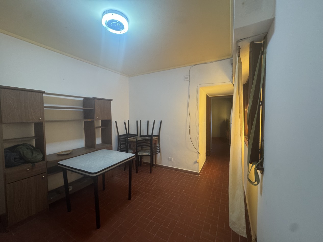 Depto 2 amb. 4to piso L Edificio French 