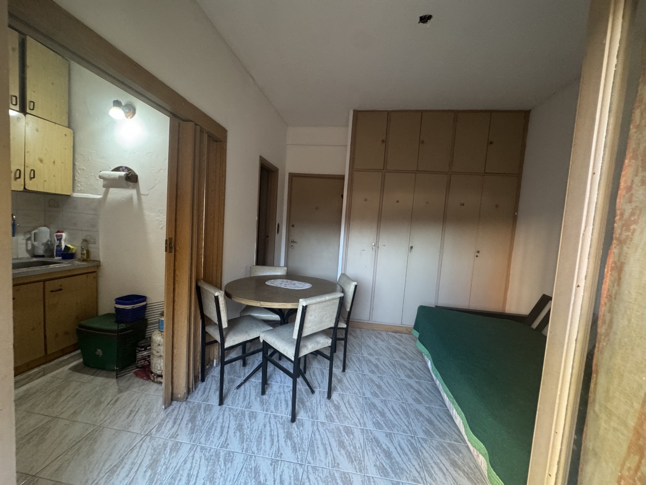 Monoambiente c/patio centrico Edificio Ipanema a 50 Mts del mar