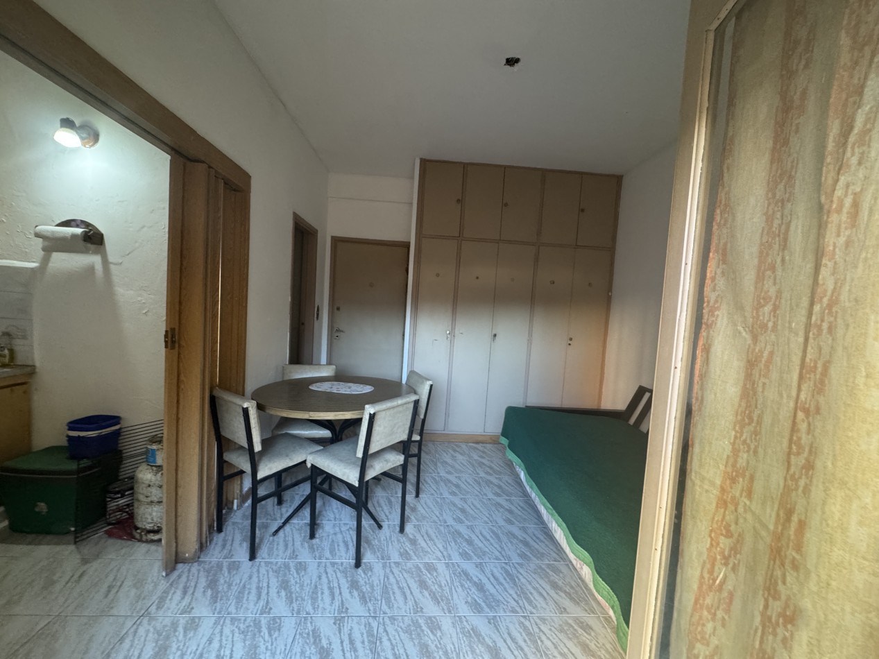 Monoambiente c/patio centrico Edificio Ipanema a 50 Mts del mar