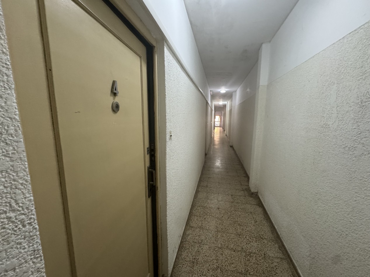 Monoambiente c/patio centrico Edificio Ipanema a 50 Mts del mar