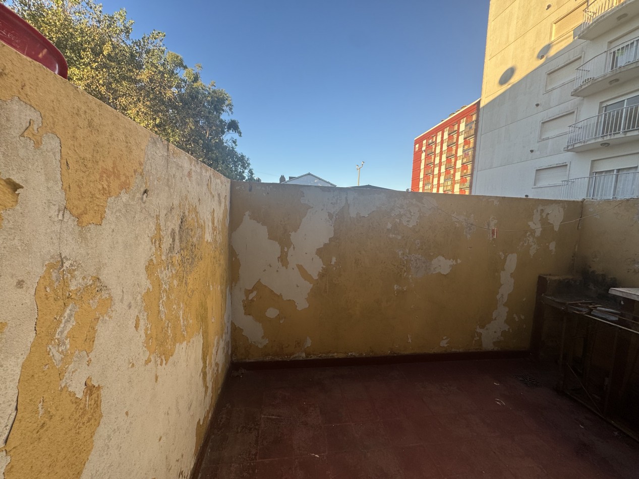 Monoambiente c/patio centrico Edificio Ipanema a 50 Mts del mar