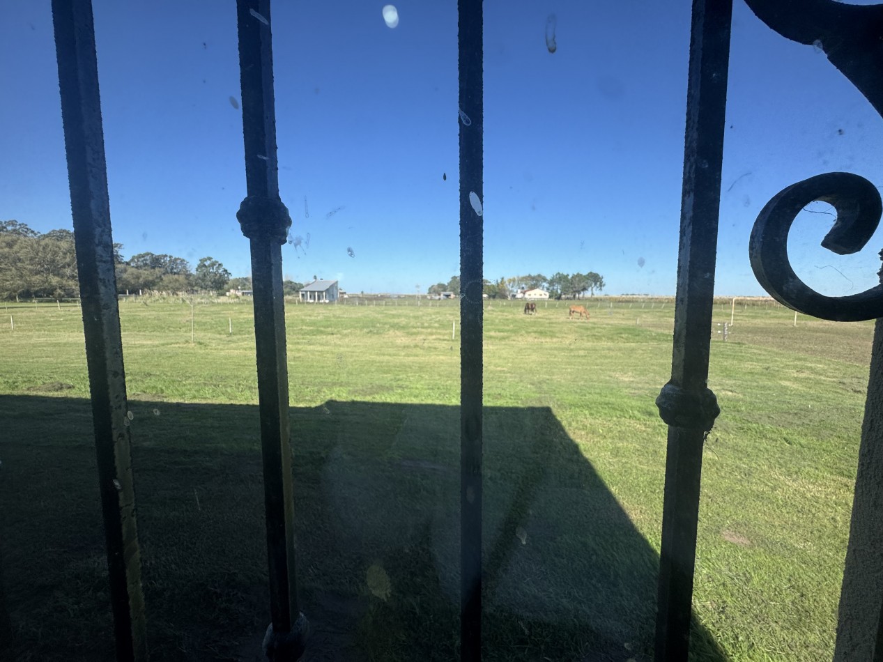 Soñada Chacra 17.000M2 con moderna Casa 5 Amb