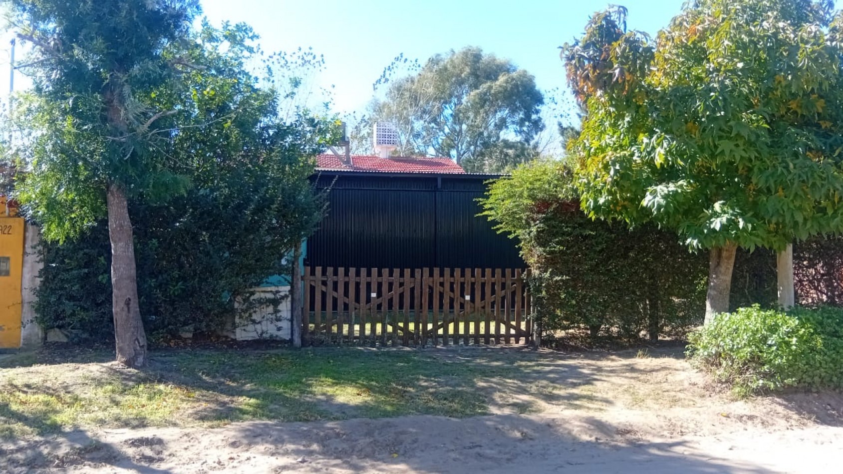 LOTE CON GALPON IDEAL DEPOSITO