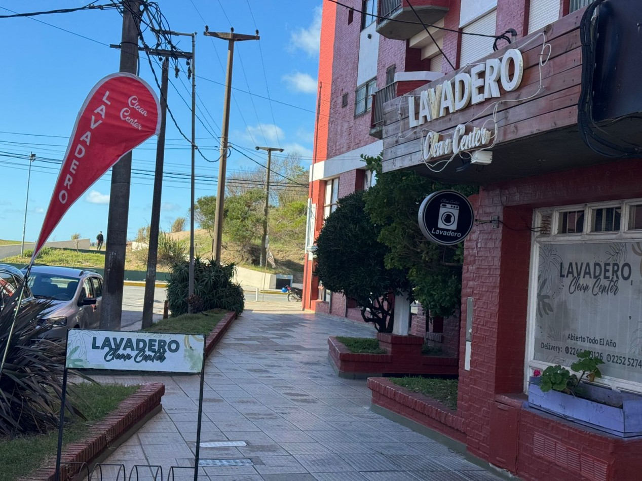 Venta de Local Comercial de 49 m² - No Incluye Fondo de Comercioq