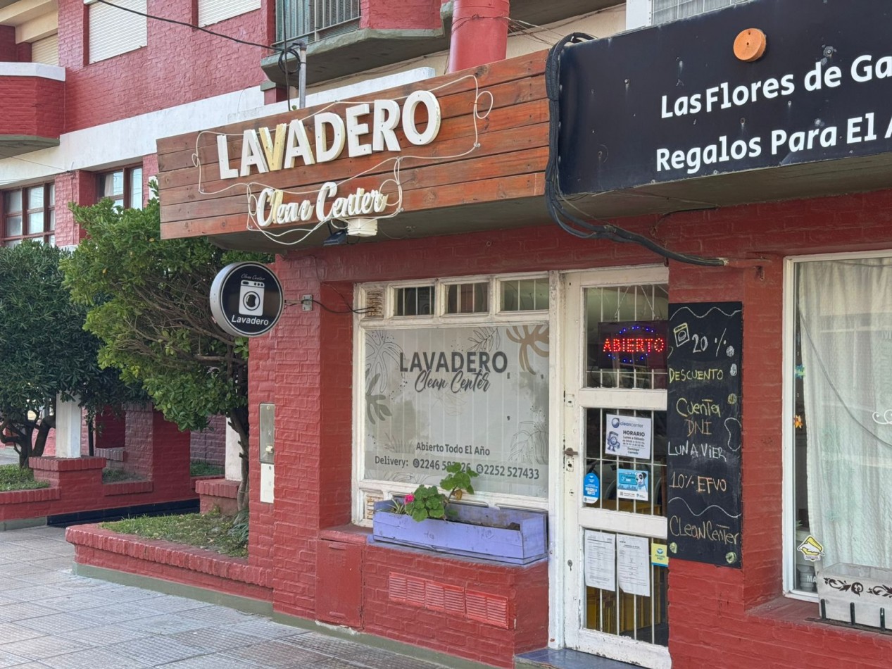 Venta de Local Comercial de 49 m² - No Incluye Fondo de Comercioq