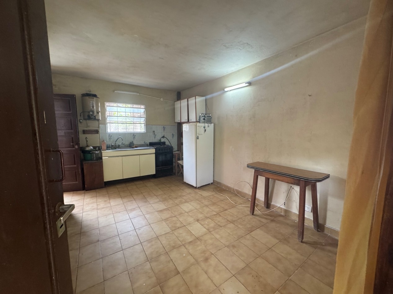 Casa 2 amb a refaccionar en zona norte 