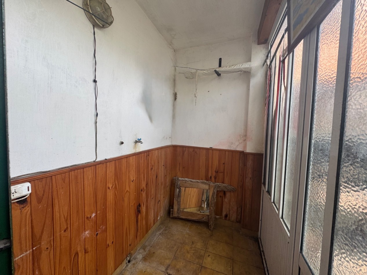 Casa 2 amb a refaccionar en zona norte 