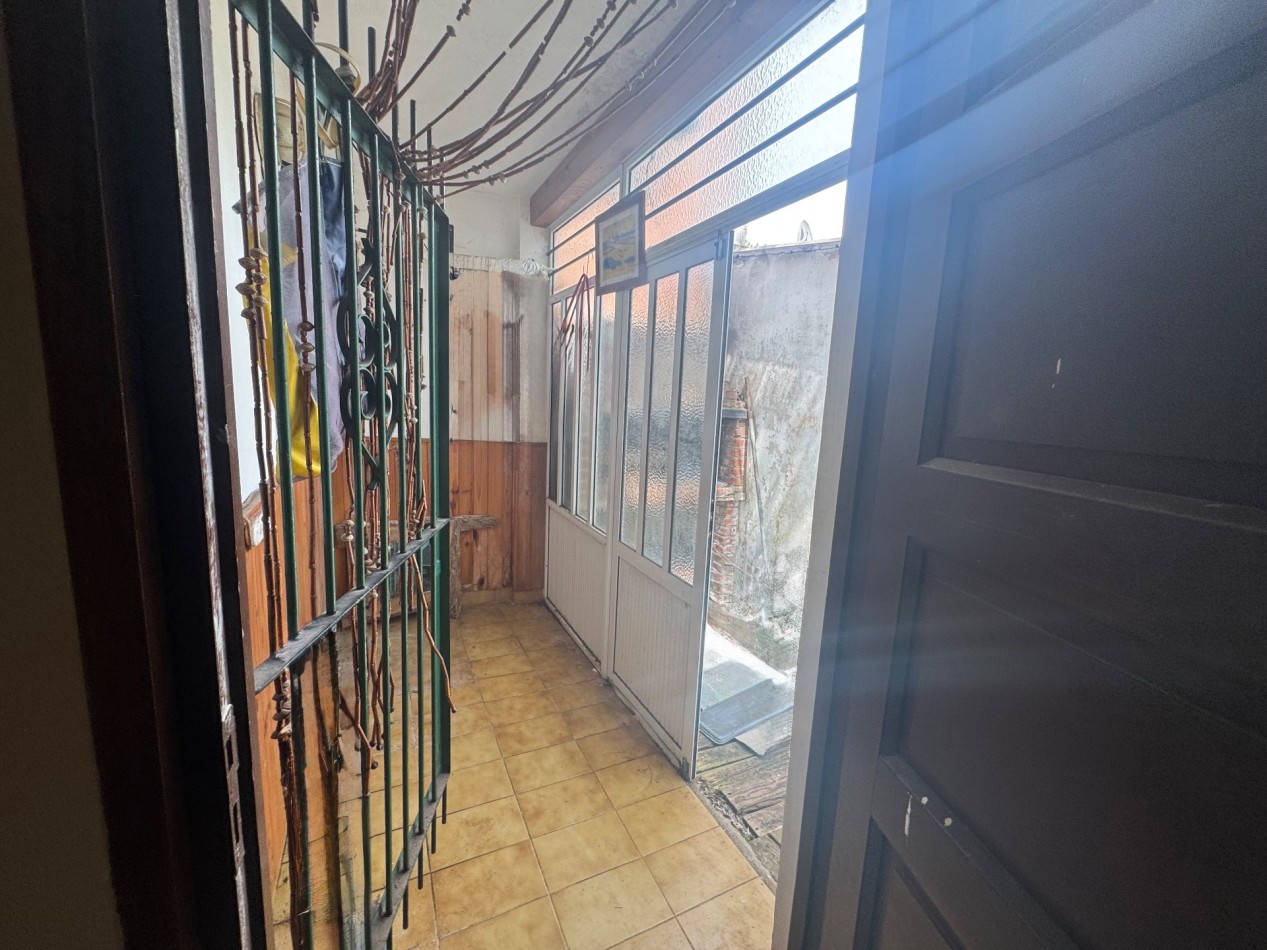 Casa 2 amb a refaccionar en zona norte 