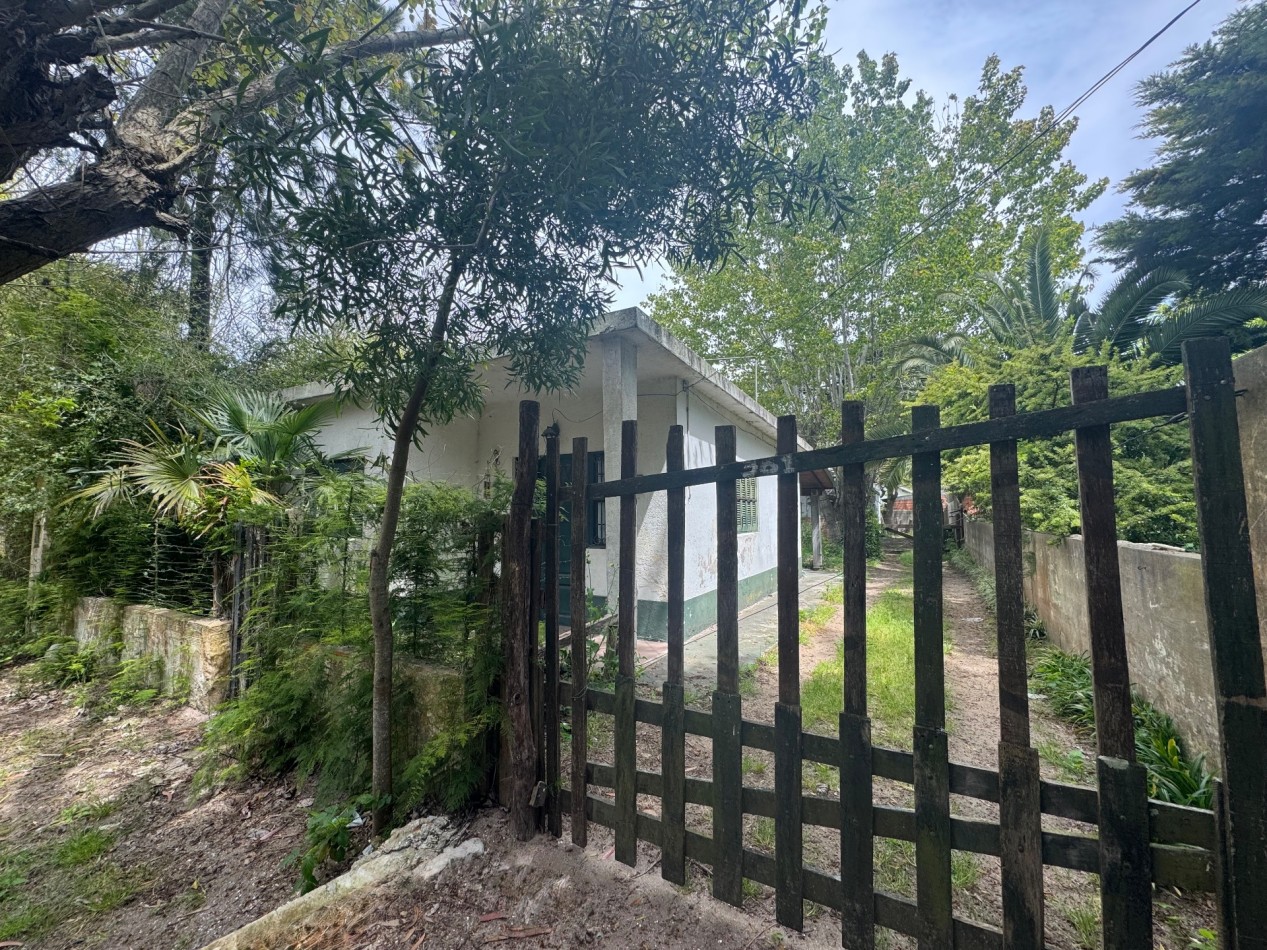 Casa 2 amb a refaccionar en zona norte 